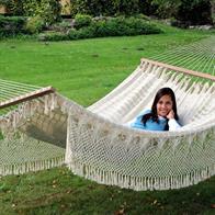 Enjoy the experience of lying in this hammock that spreads beautiful thoughts.