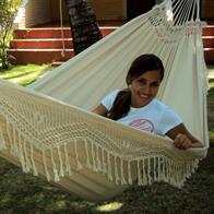 Lifestyle hammock - Natural white and hand-woven details.